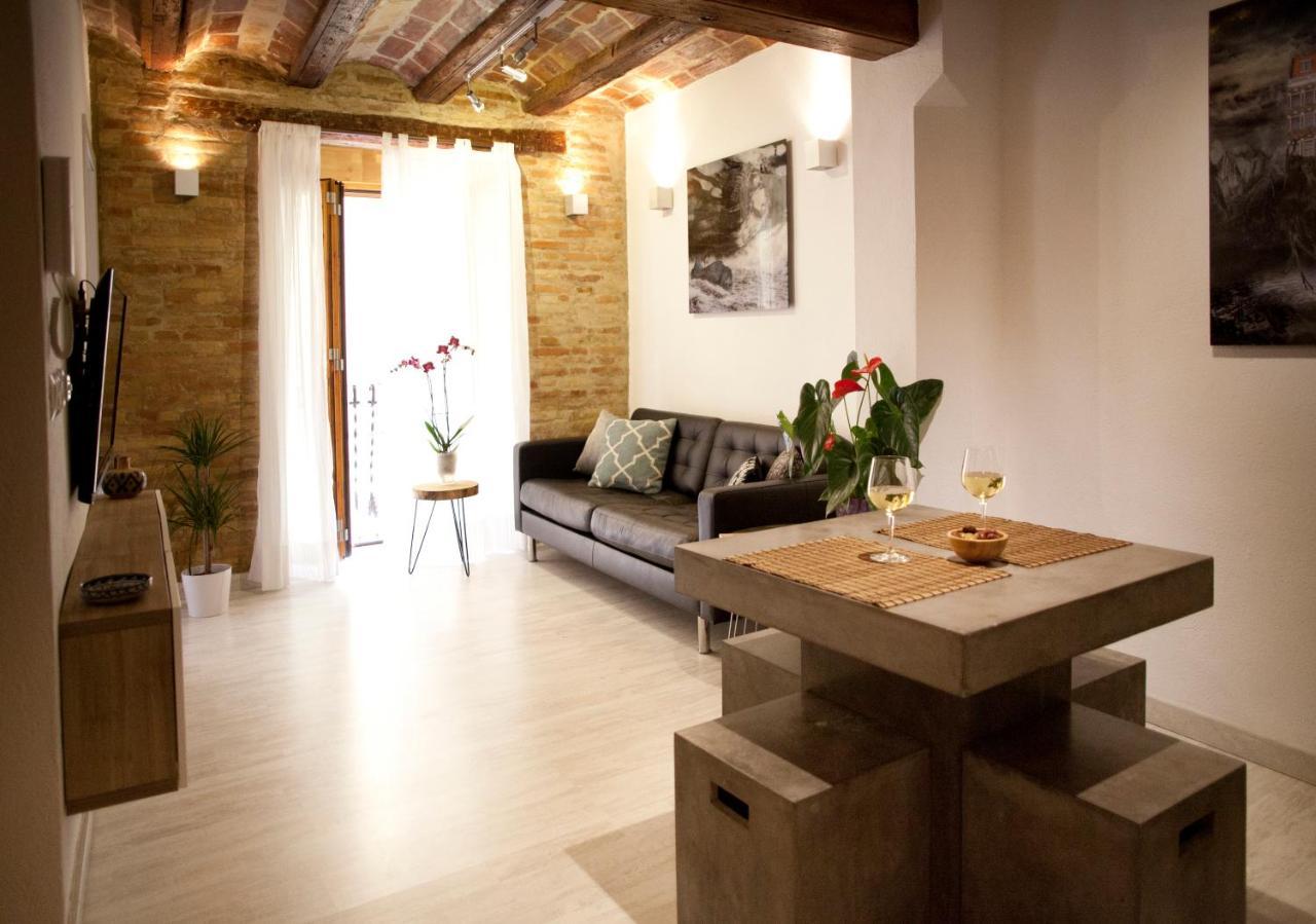 Authentic Charming Apartment/Wifi/Air Conditioning Valencia Exterior foto